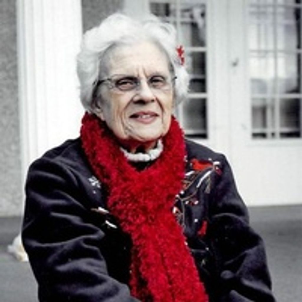 Geraldine MacMartin Profile Photo