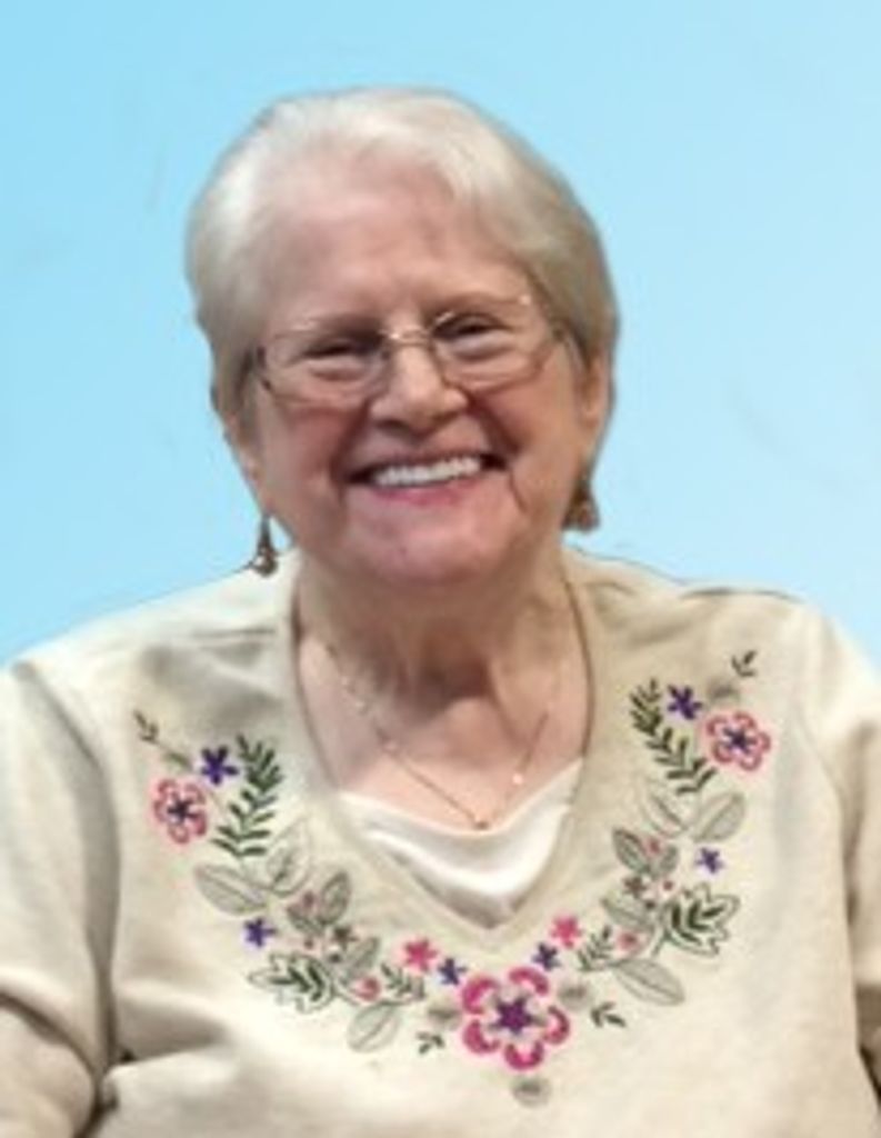Billie Ruth (Lewandowski)  Veres