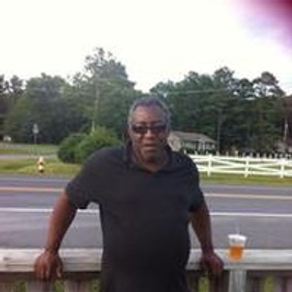 Clinton T Fields(Buddy) Profile Photo