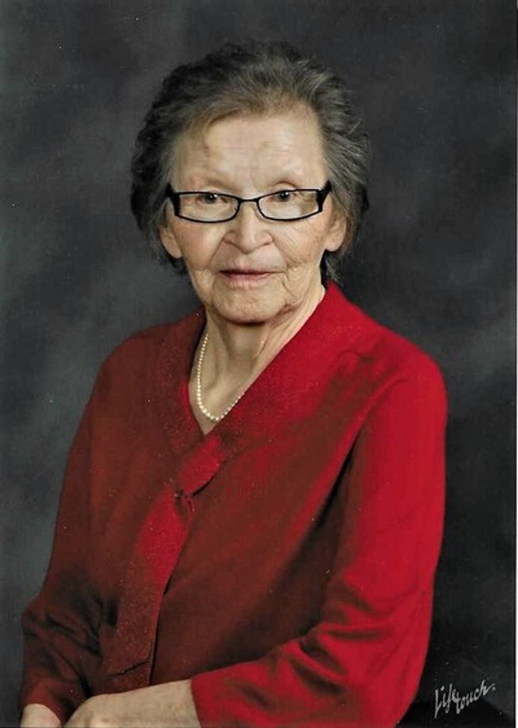 Vivian Dora Kitchkumme-Gonzales Profile Photo