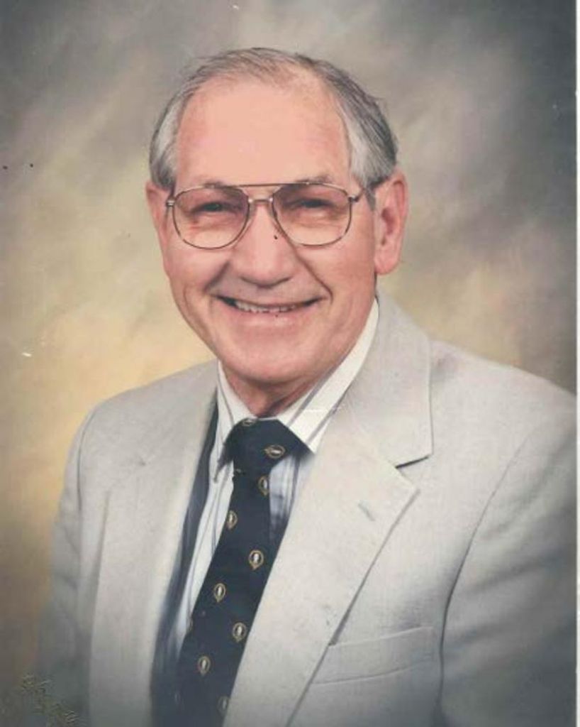 Reed Lamont Silvis Profile Photo