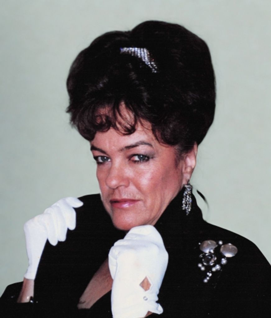 Jean Mills
