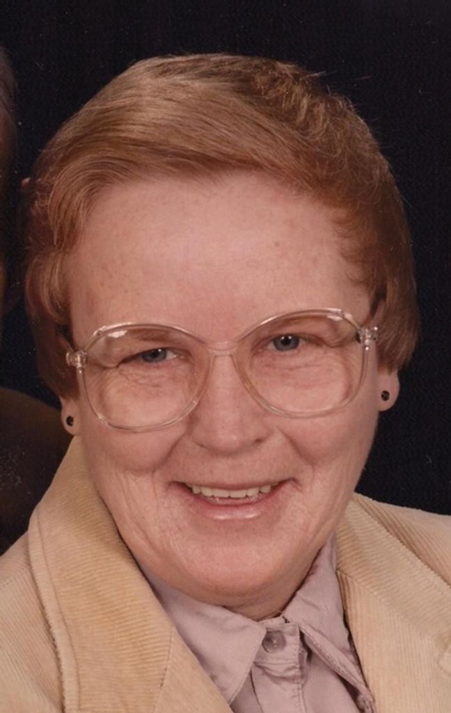 Charlotte Carman Profile Photo