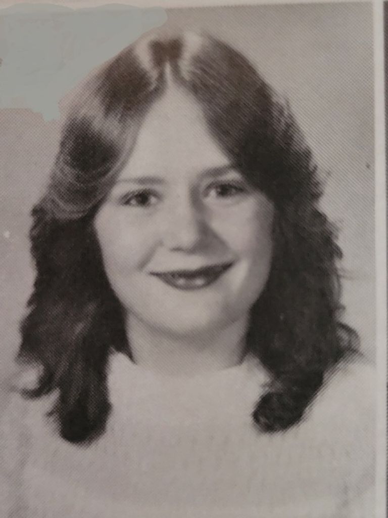 Denise E (Gould)  Deppen