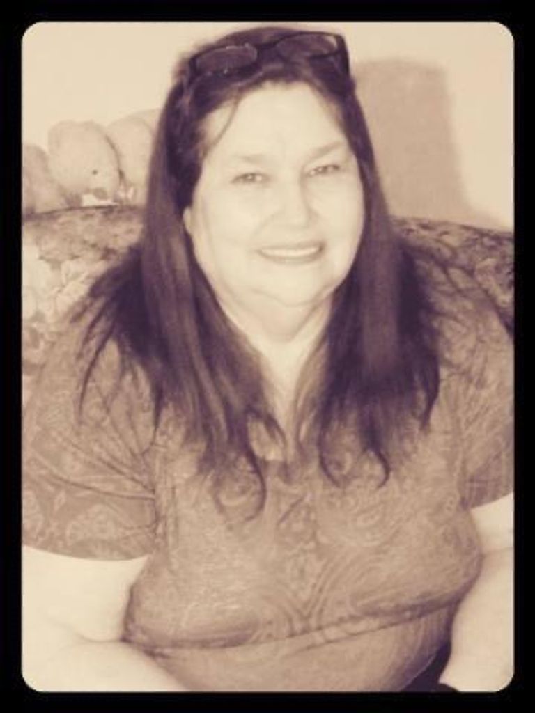 Juanita E. (Parker)  Lee