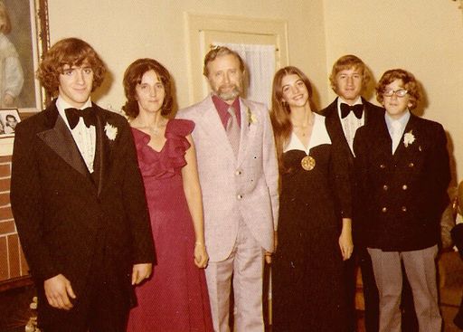 Dorothy Assink photo gallery thumbnail 34 of 303