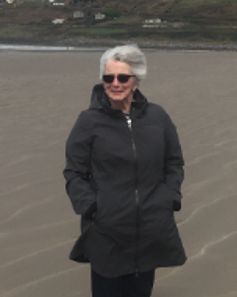 Maura Lester Profile Photo
