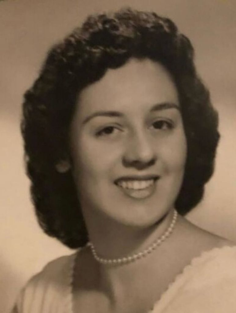 Louise Jane Esposito Profile Photo