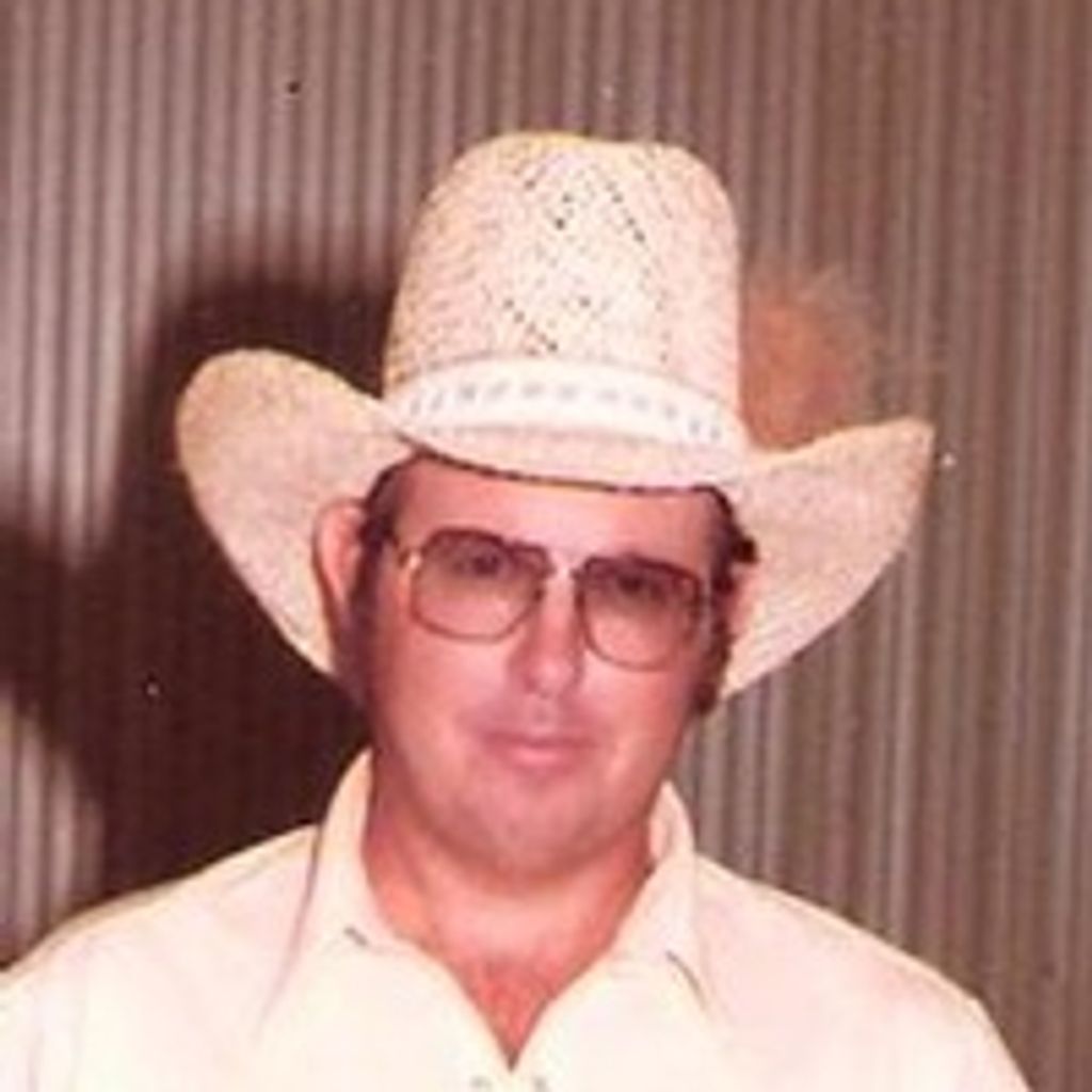 Lynn J Dempsey
