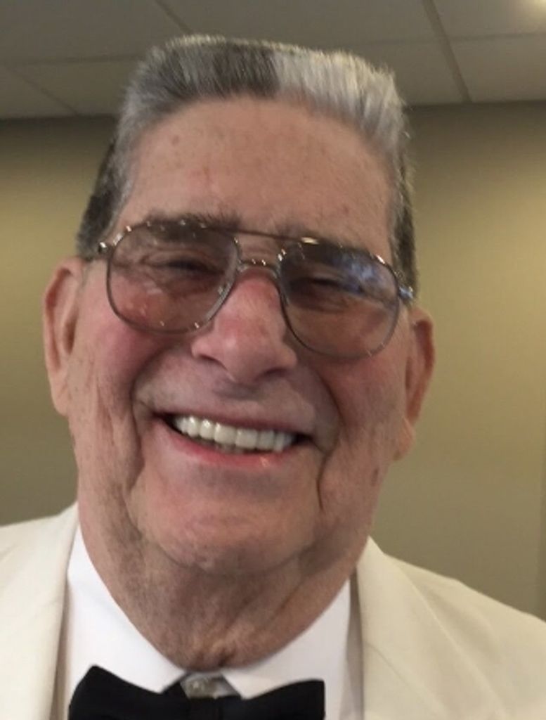 Leeroy “Roy” Hilderbrand Profile Photo