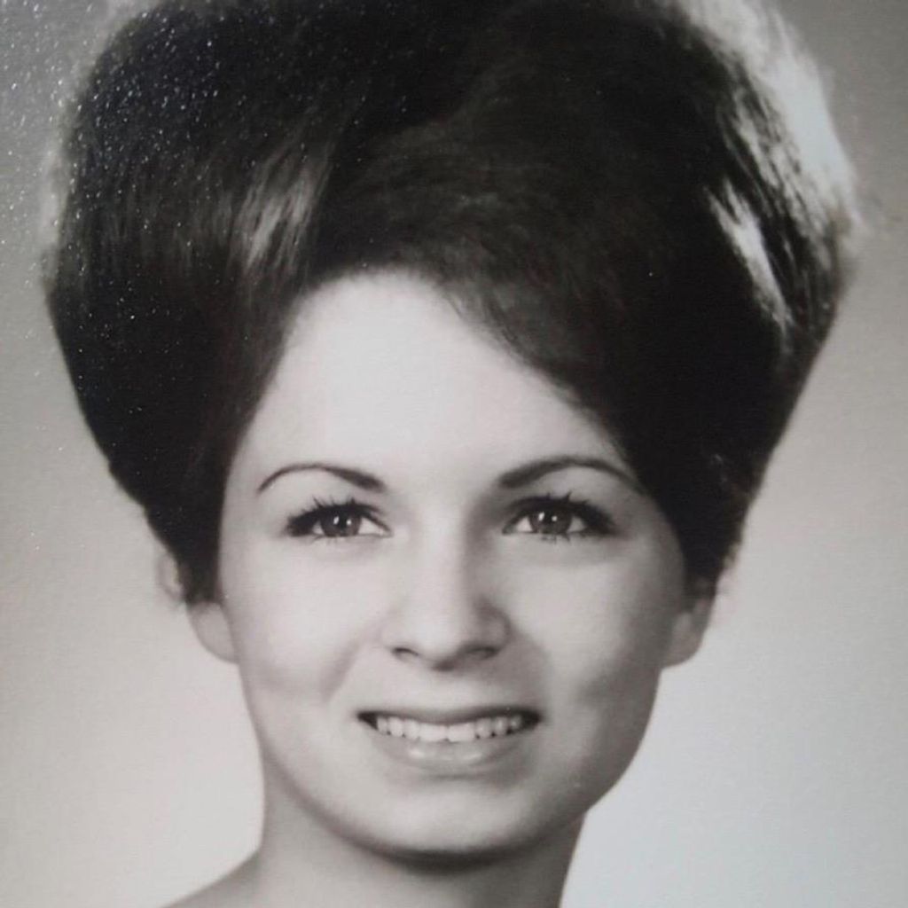 Donna Trochesset Richmond