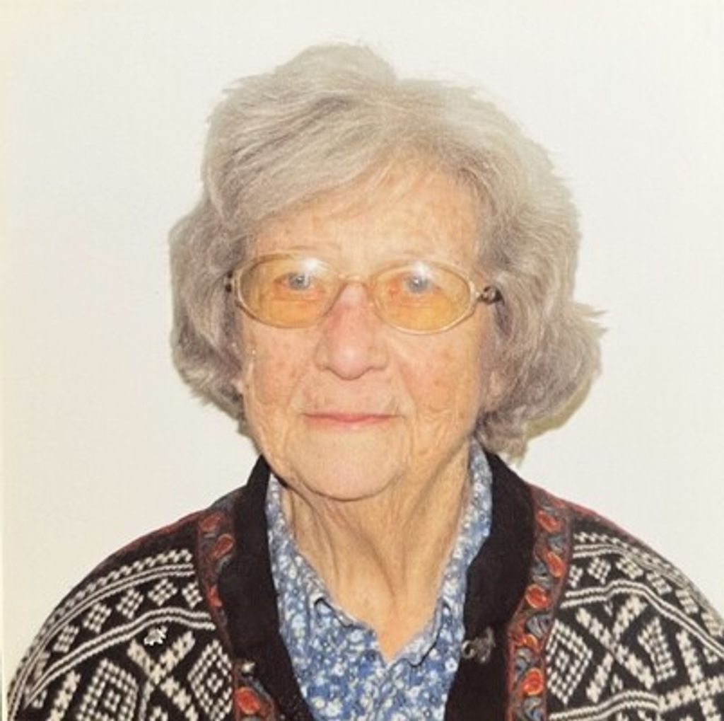Elizabeth Lapp Profile Photo