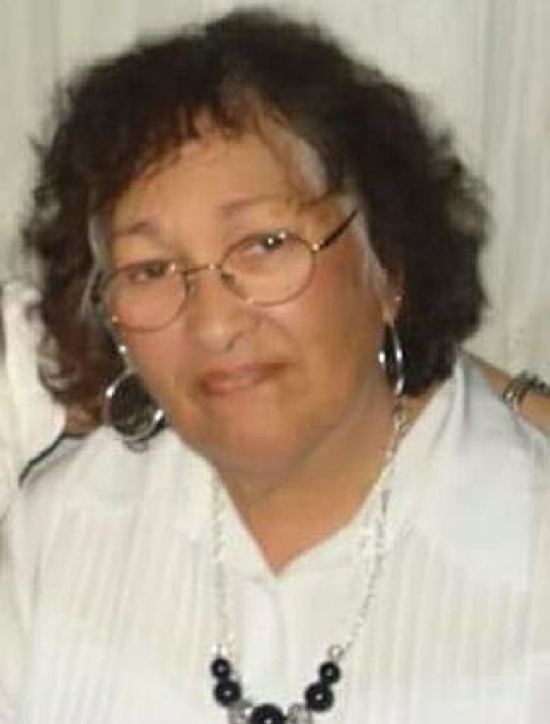 Maria Glenda Rosales