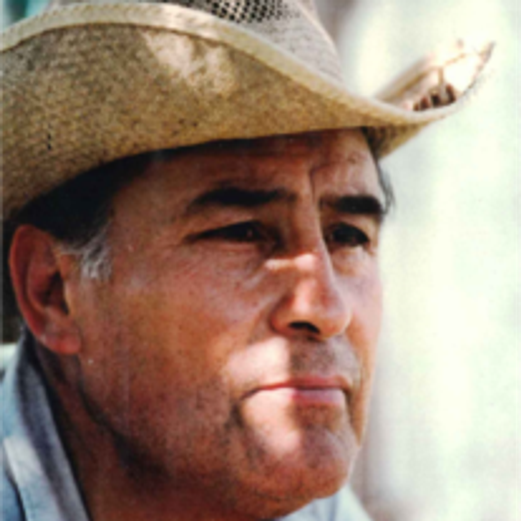 Stephen  Mendoza