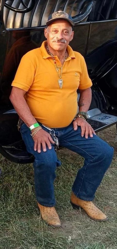 Carlos Arturo Alvarez Carillo "Diablo" Profile Photo
