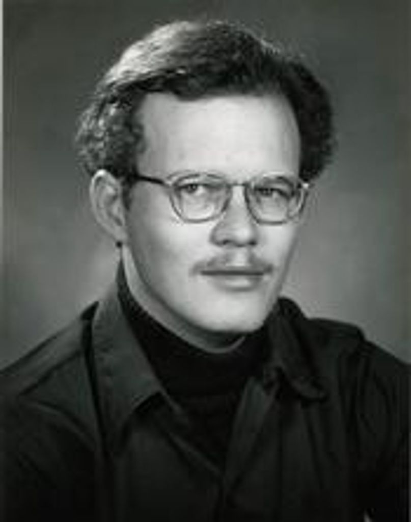 Thomas E Cowell