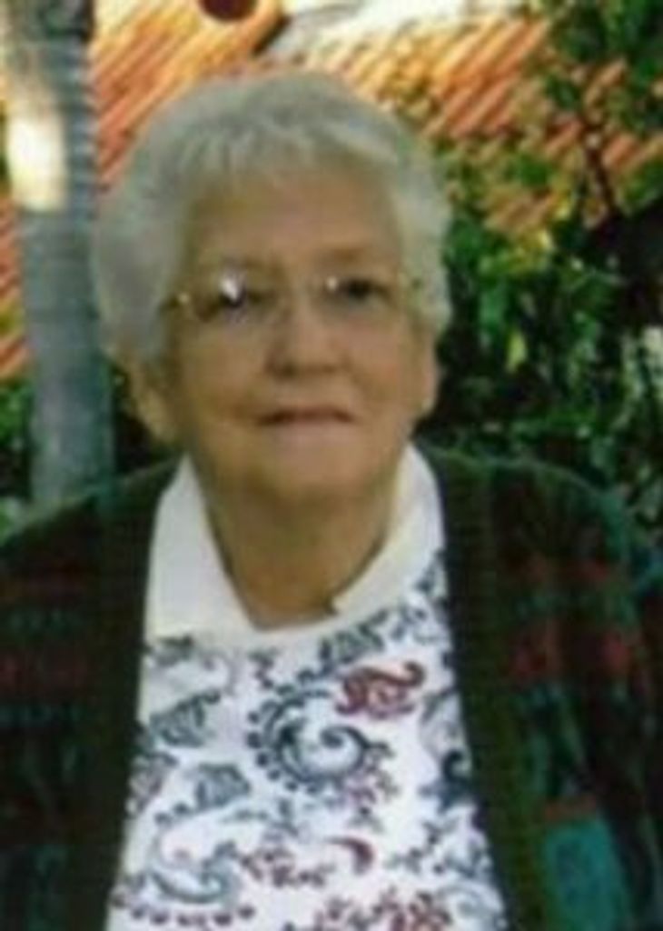 Elizabeth Holliday Profile Photo