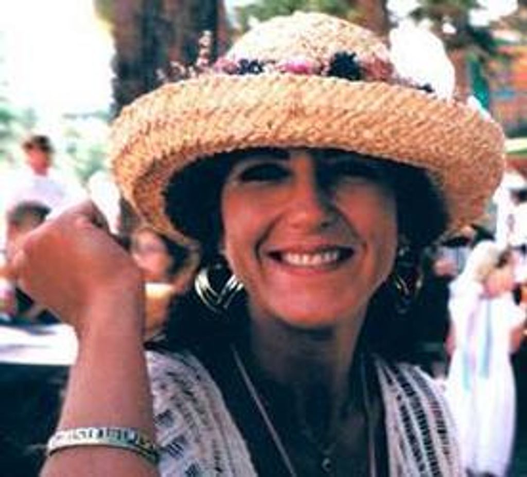 Lisa “Hunny” Rena Wiscombe