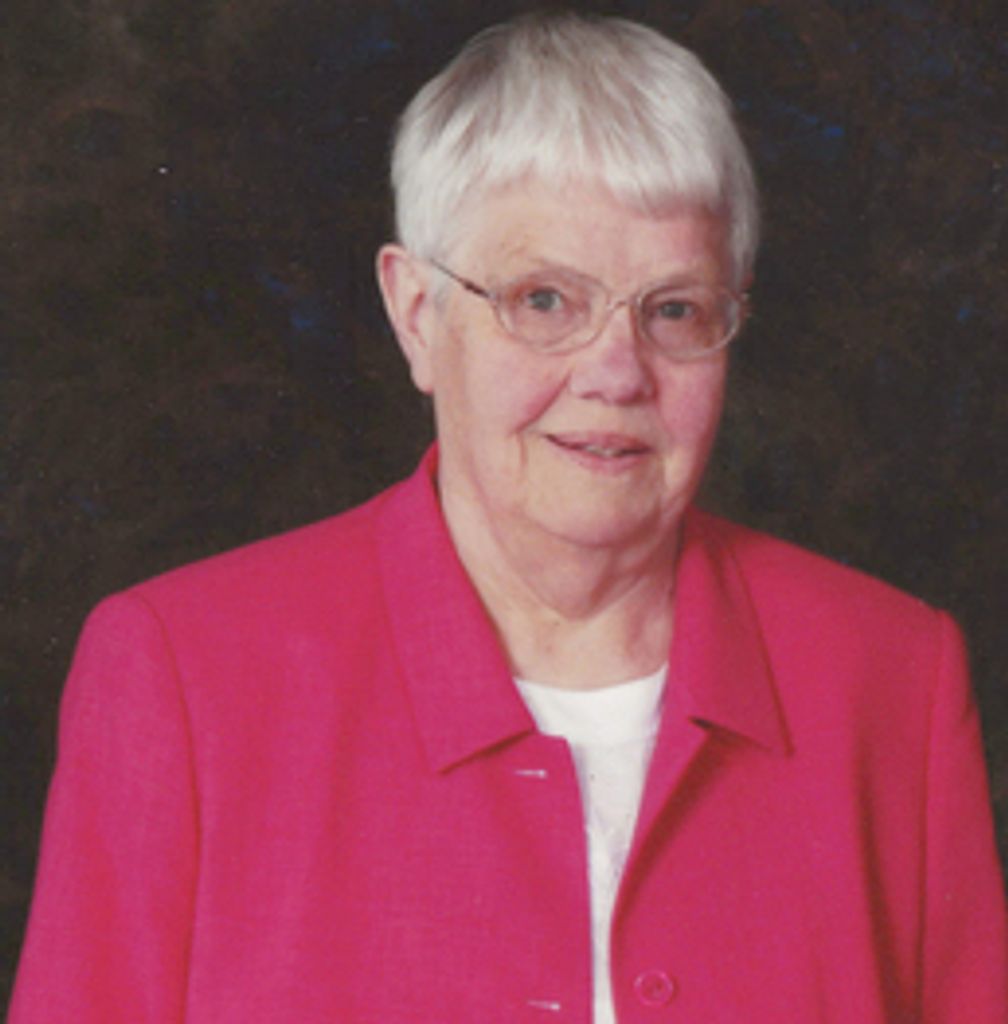 Louise Van Grol Profile Photo
