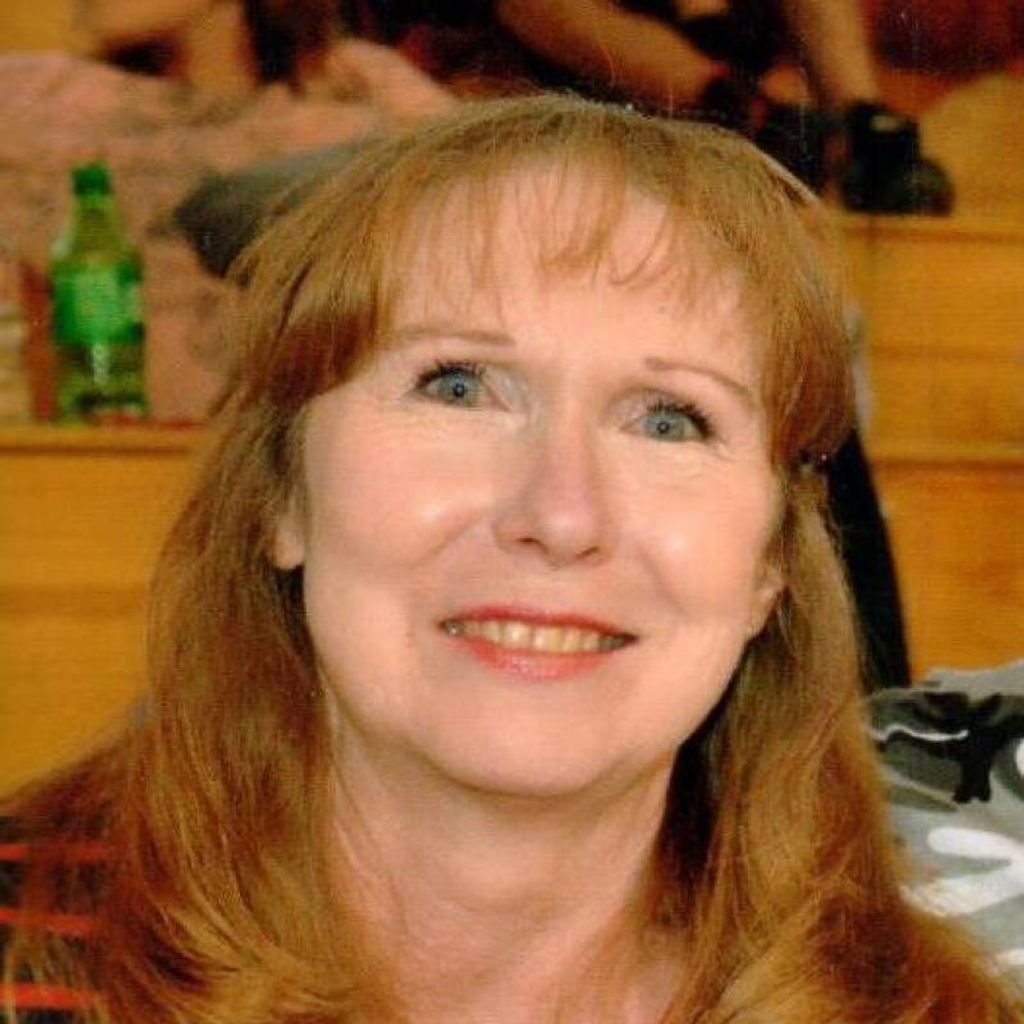 Suzanne J Mcnamara
