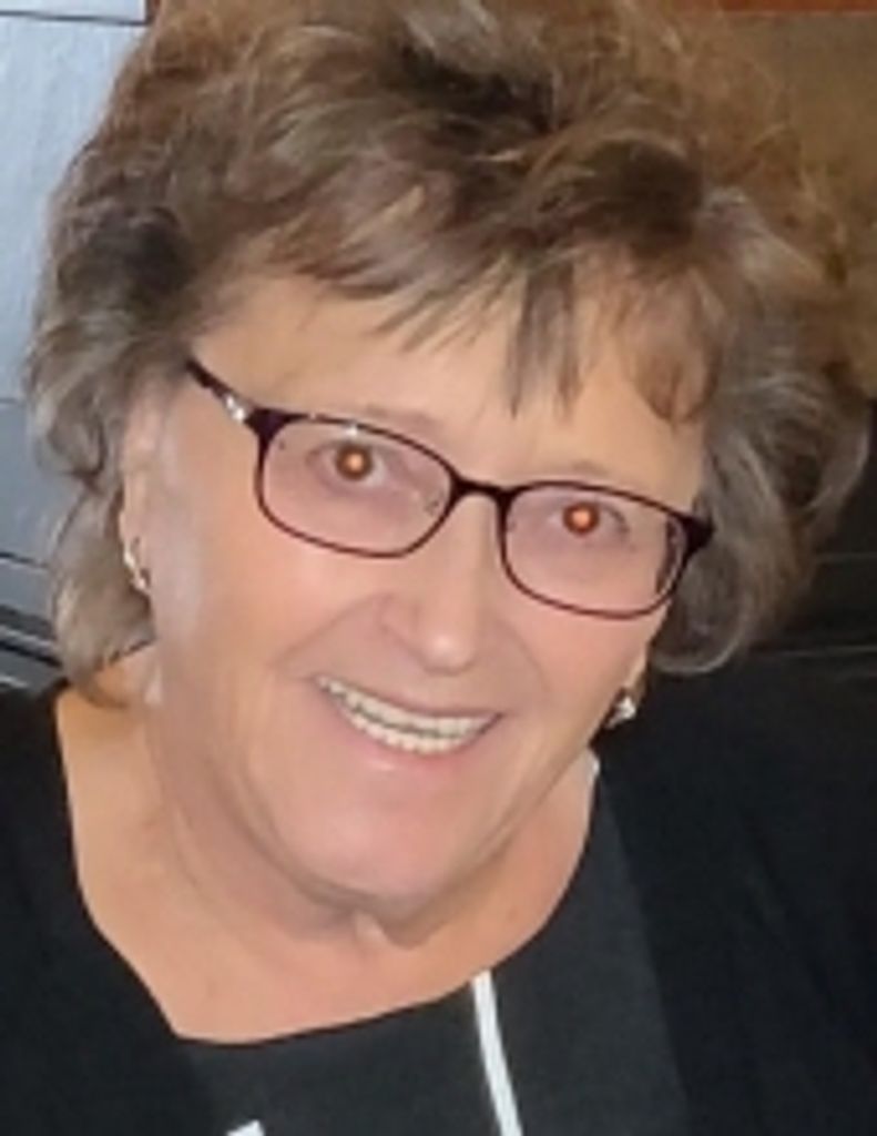 Kerry Flom Profile Photo