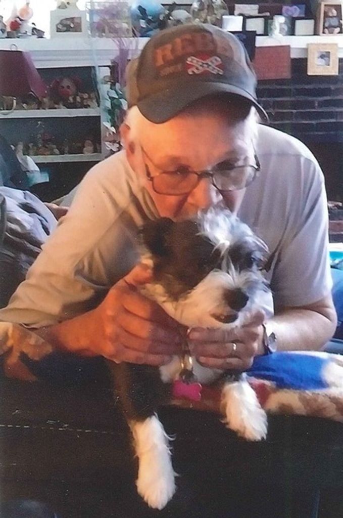 Danny Lynn Russell Profile Photo