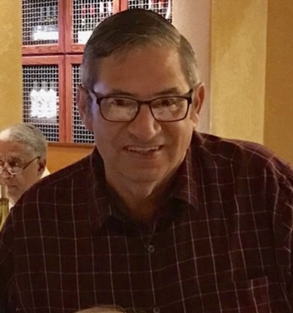 Dr. Robert Moses Profile Photo