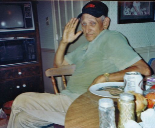 Tommy Len Shewmaker photo gallery thumbnail 29 of 53