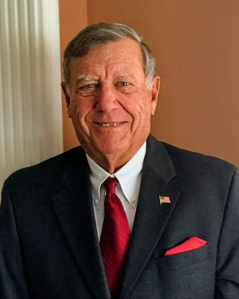 Charles Combs Profile Photo