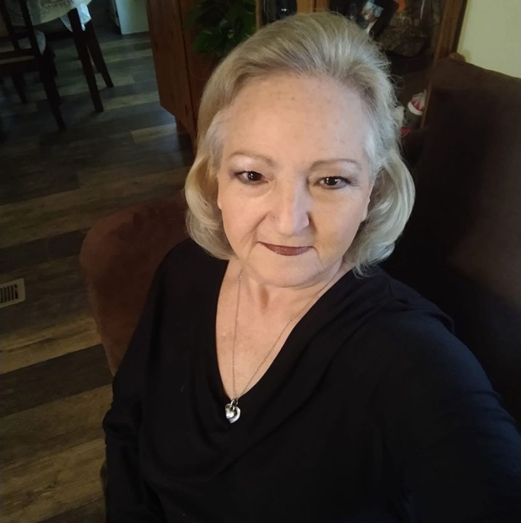 Karen Le'Anne (Simmons)  Chavarria Profile Photo
