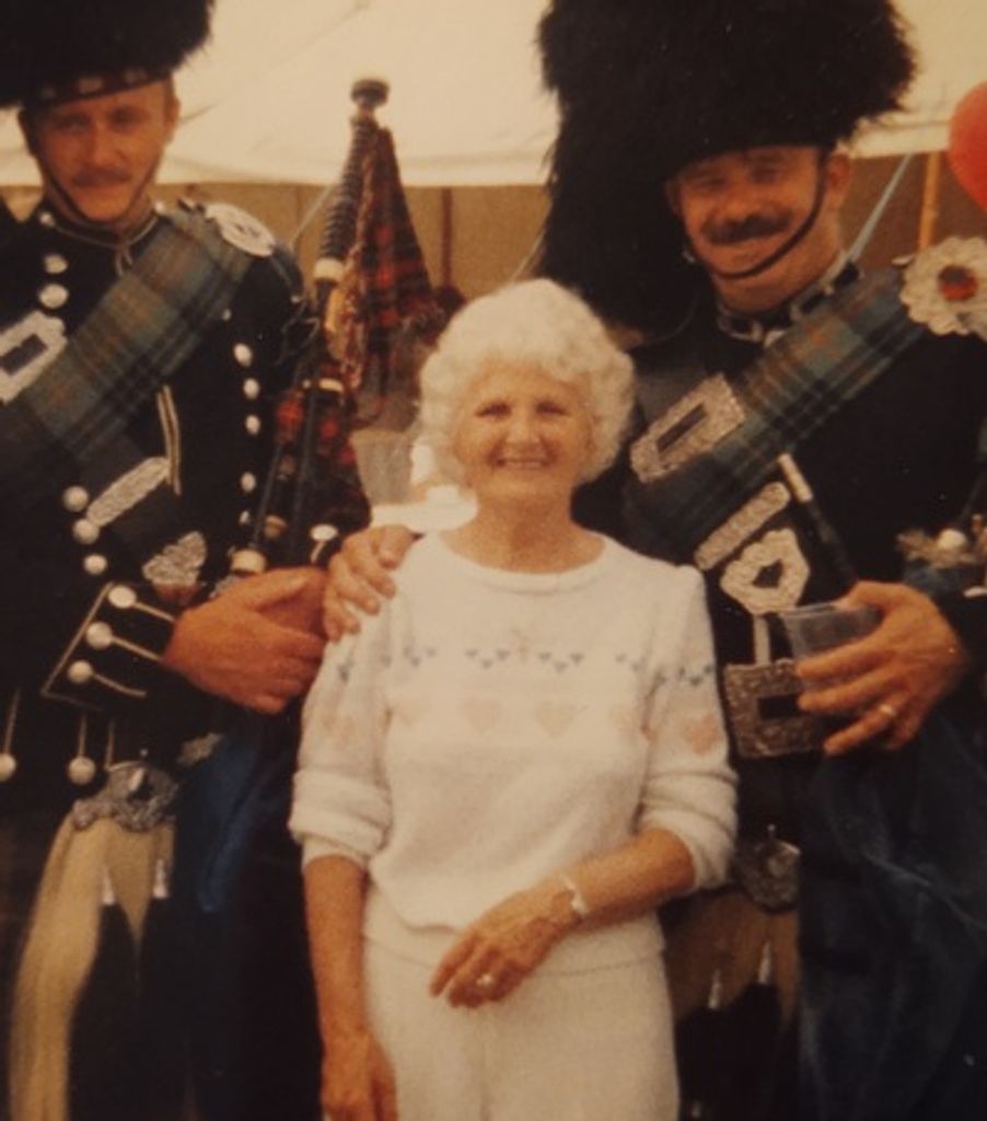 Gwendoline "Midge" Phyllis Garrity Profile Photo