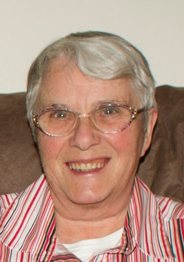 Therese E. Houde