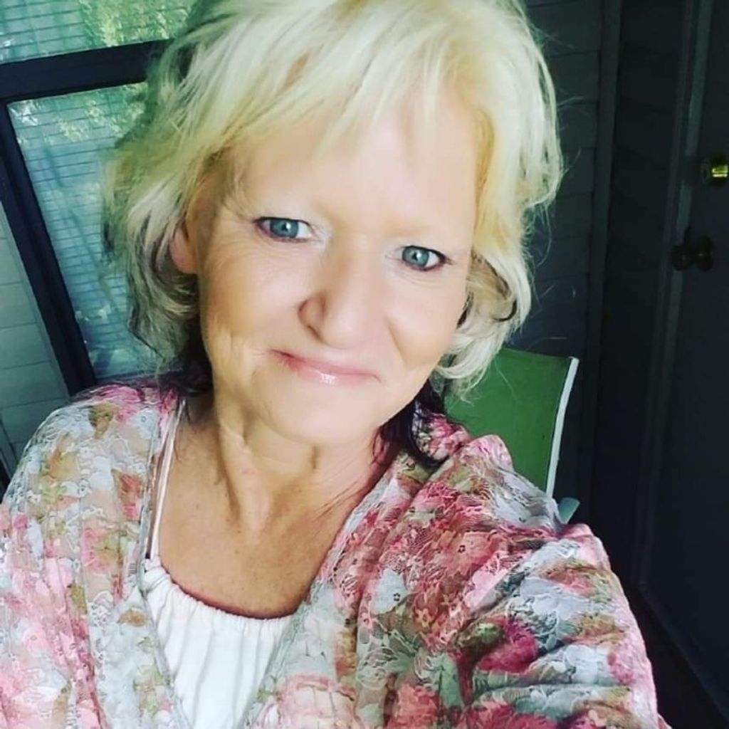 Lisa Ann Newton Profile Photo