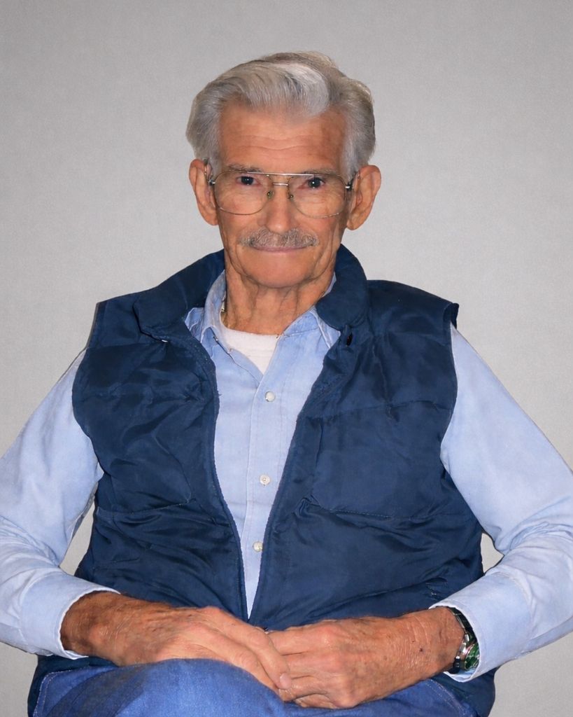 Terry Jones Dunaway Profile Photo