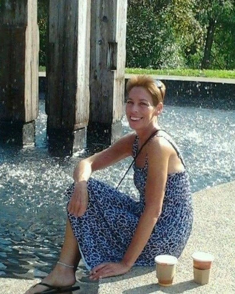 Sandra Colleen Faulds