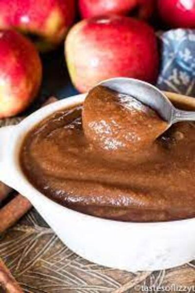 Maxilene Miller Hill