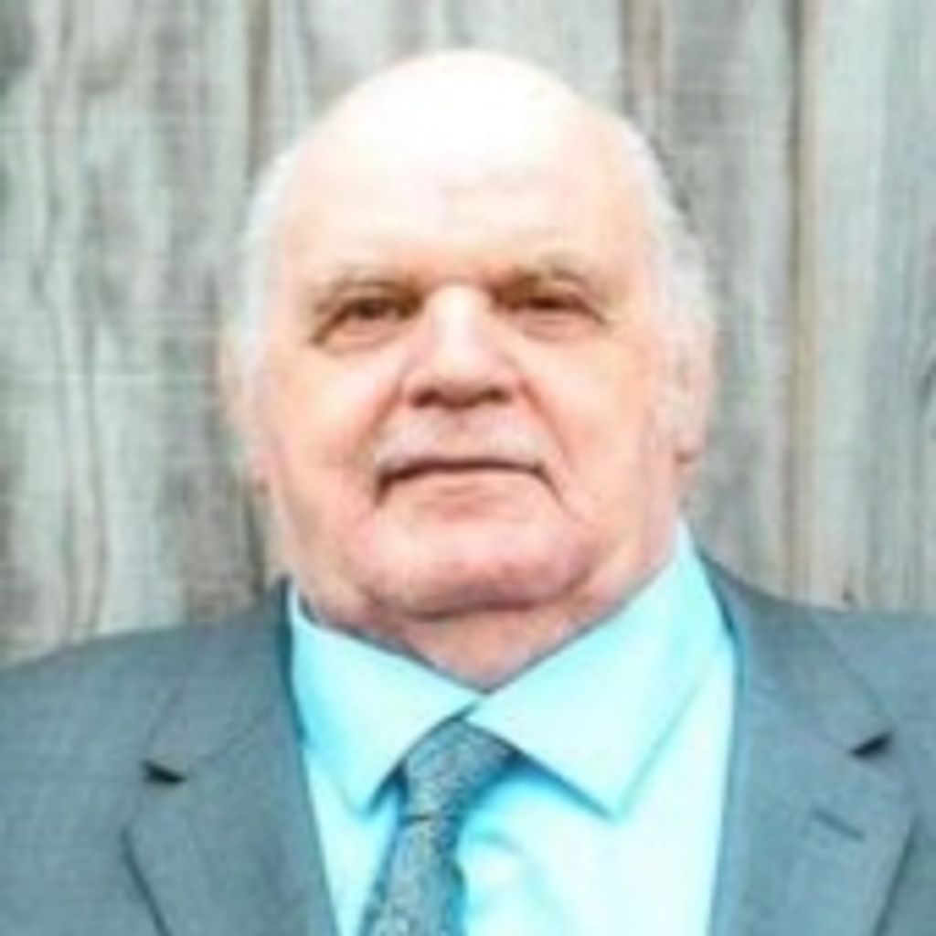 Howard 'Moe' Krim Miller