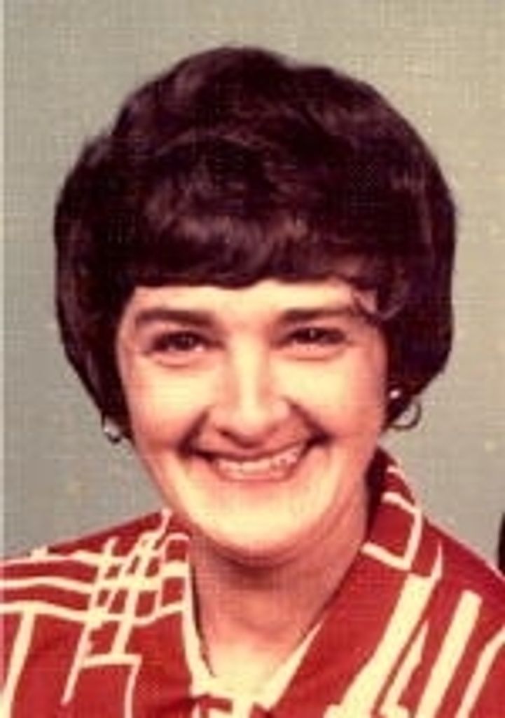 Carolyn J Aurand Mrs