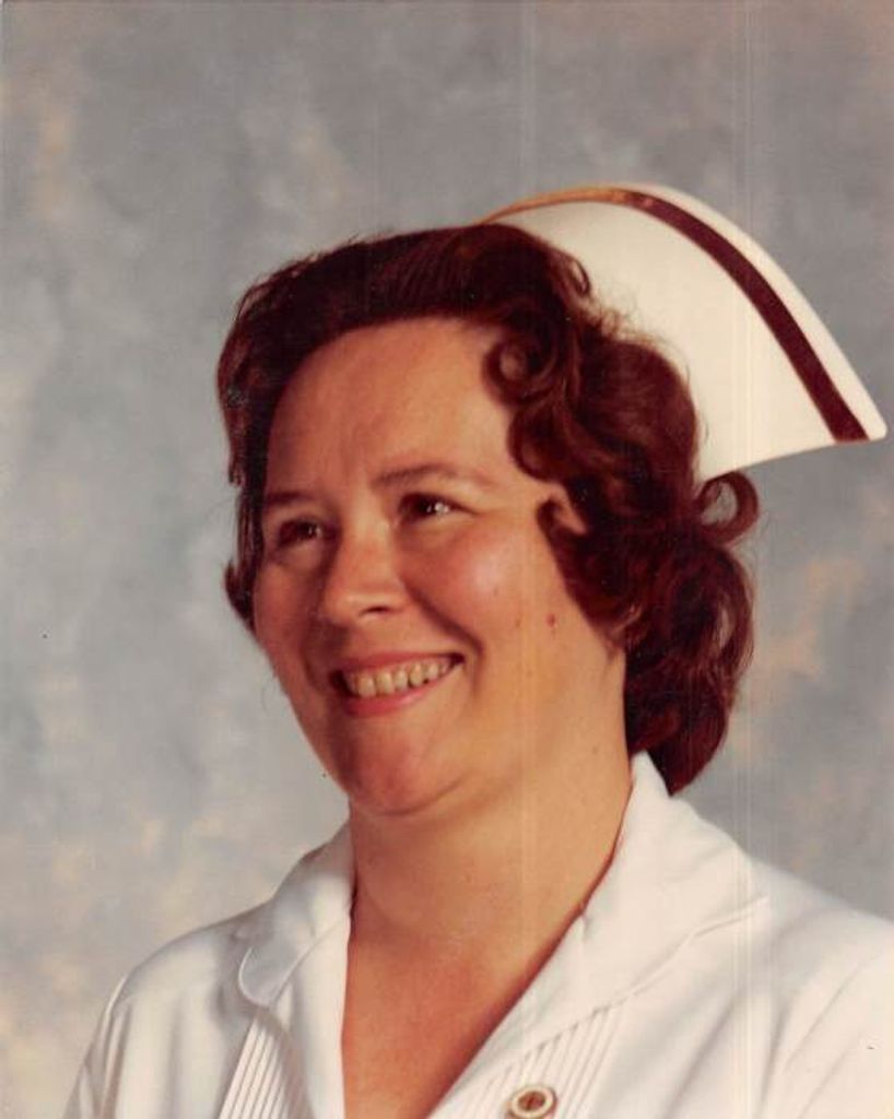 Susan J (Velliquette)  Plummer