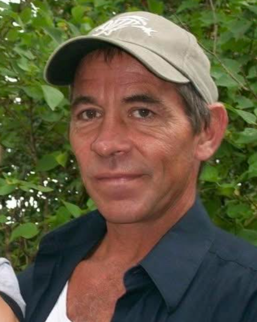 Robin Finch Profile Photo