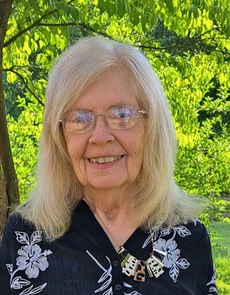 Betsy Jane Hodges Profile Photo