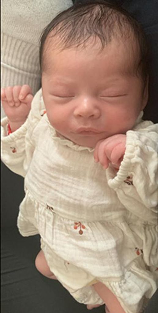 Elaia Faith Flores-Vivas Profile Photo
