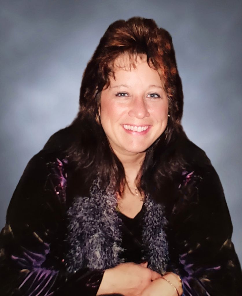 Lisa Hayes