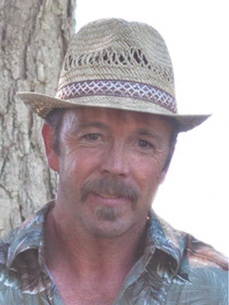 Larry Darton
