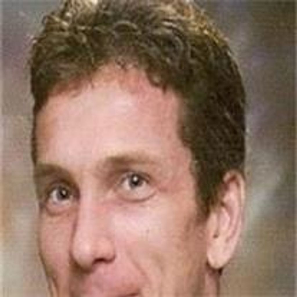 Damian  Whelan Kernan