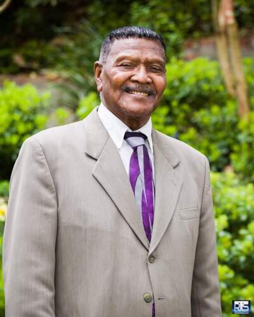 Mr. L. J. Smith Profile Photo