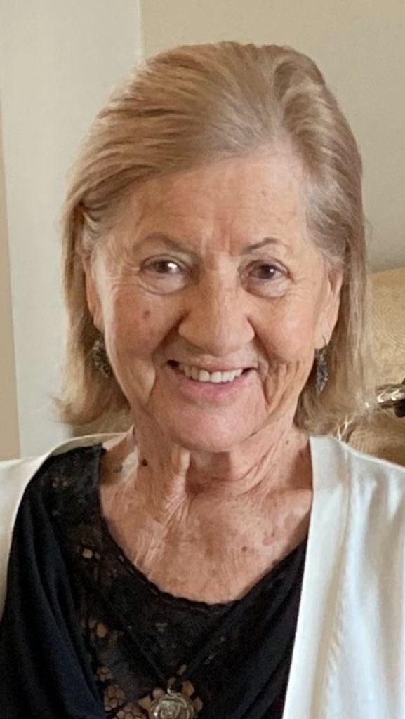 Panagiota "Pauline" Tsoutsanis Profile Photo