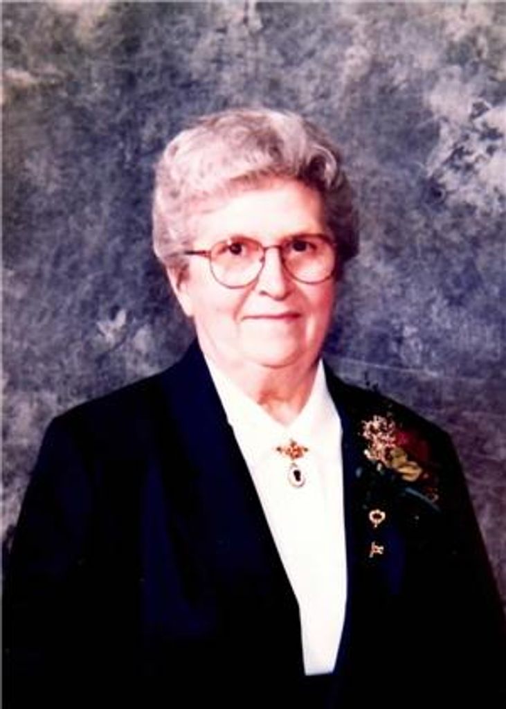 Helen  Baltzer