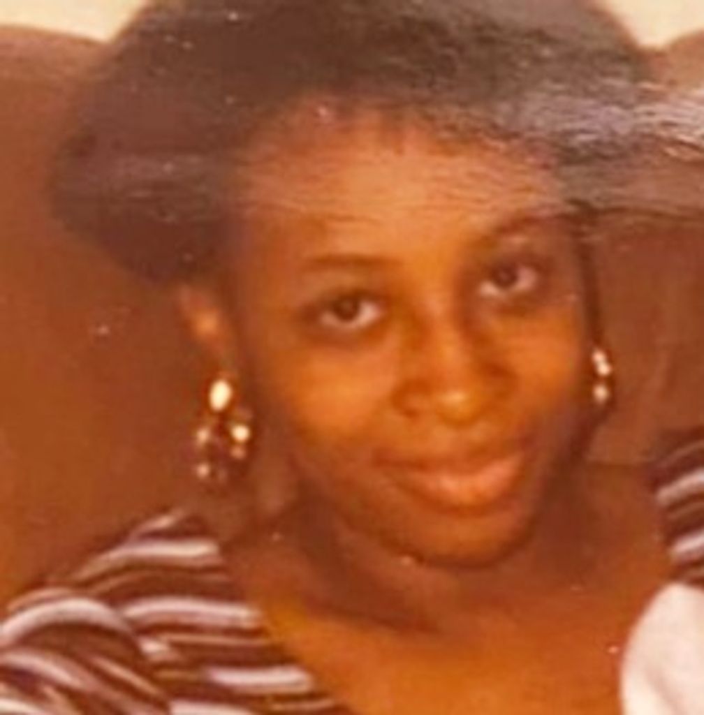 Lorinda Robinson