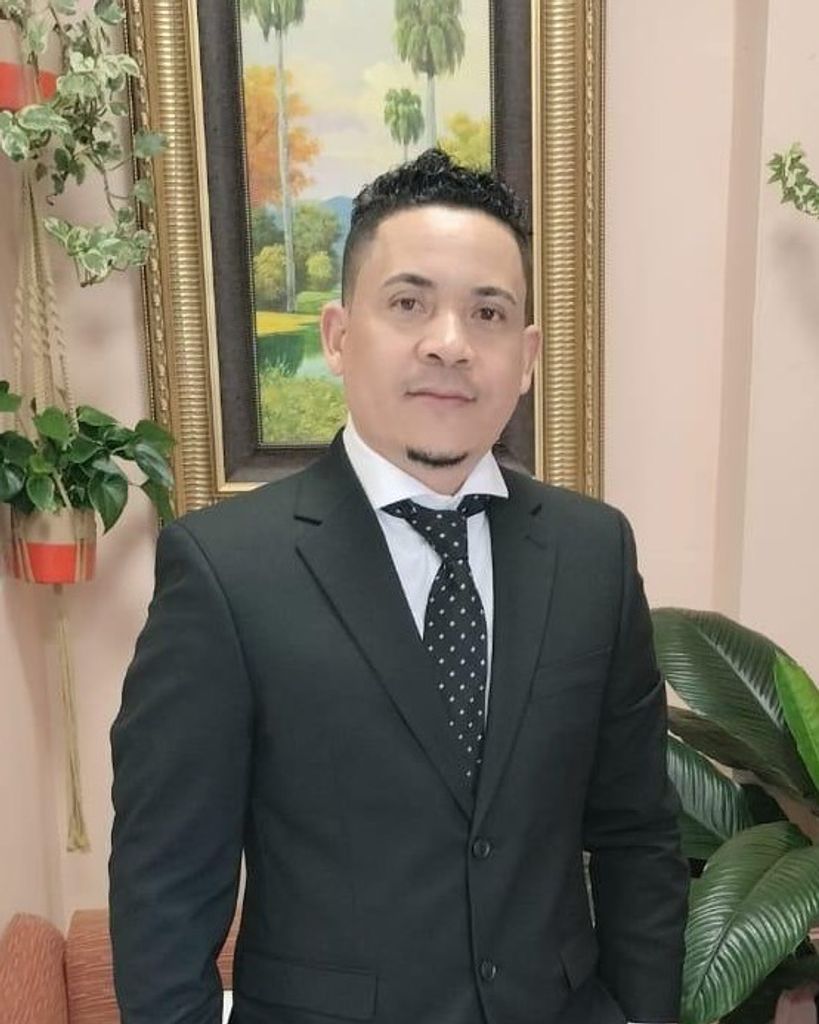 Juan Emilio Lopez Rosario Profile Photo